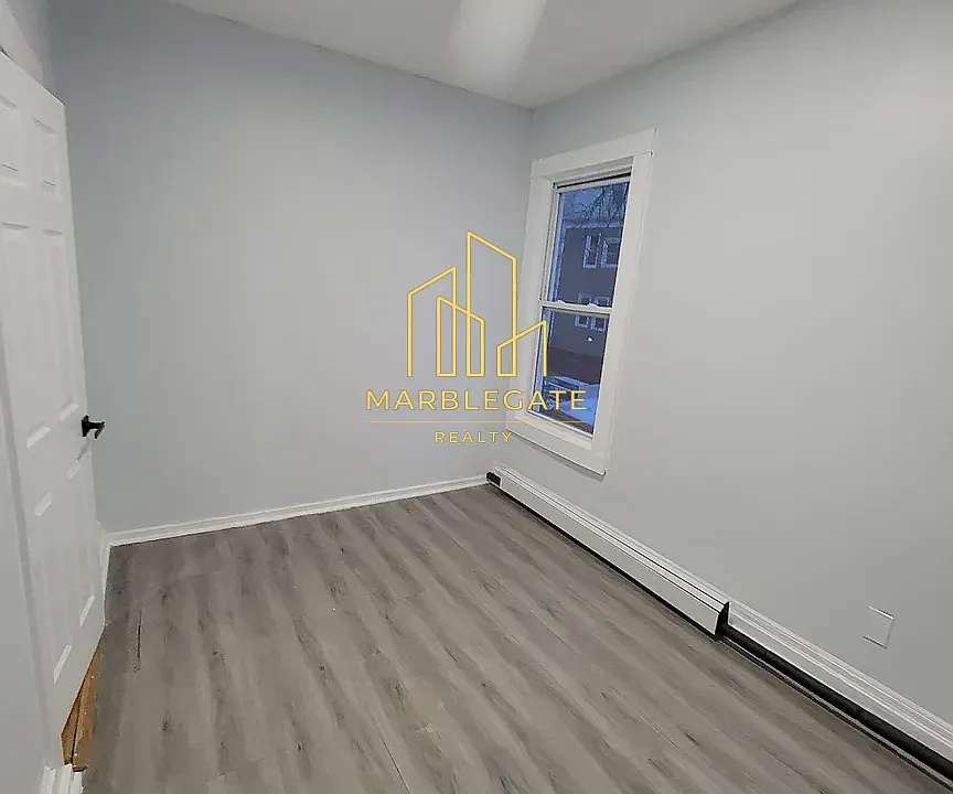 10 Rodwell Ave #22