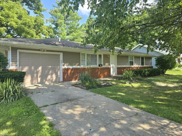 1230 Oakland Dr, Anderson, IN 46012