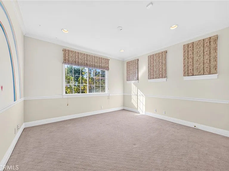 21004 Mendenhall Ct — Photo 51