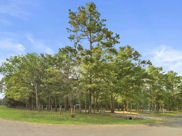 6779 County Road 215, Anderson, TX 77830
