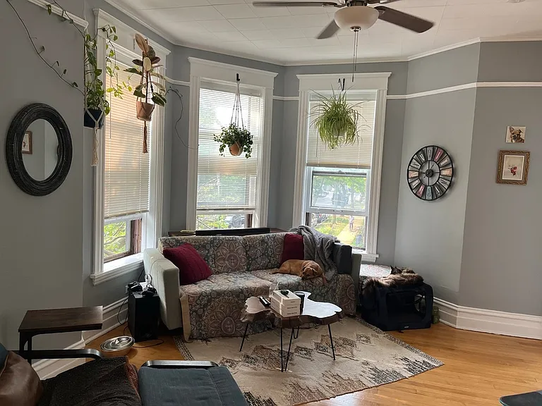 4032 N Wolcott Ave #2F — Photo 6