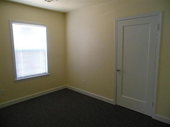 5th image of 593 West St