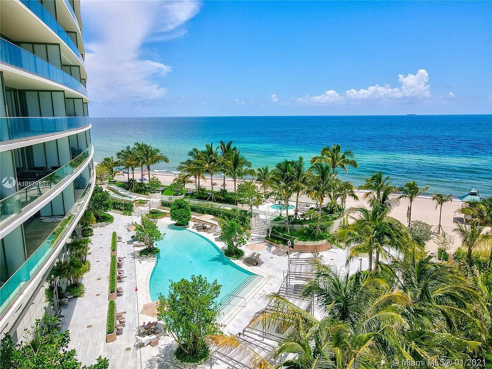1st image of 18975 Collins Ave #4001