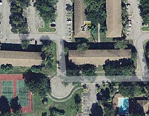 1st image of 4104 Lakeside Dr