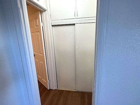 4th image of 5055-59.5 Muir Ave #5055