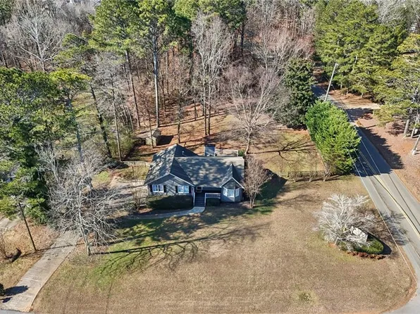 1600 Mountain Trce, Canton, GA 30114