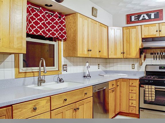 4th image of 4904 Eastbrook Dr