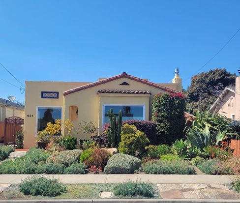 621 Oregon St, Watsonville, CA 95076