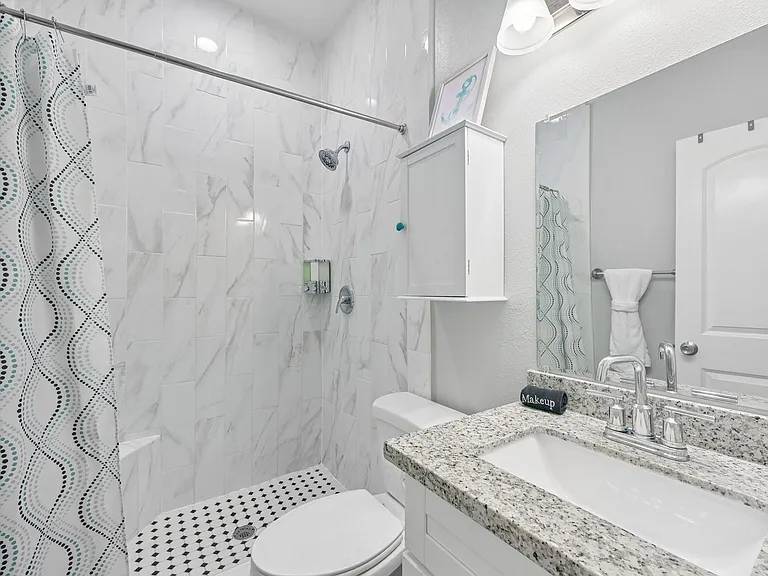 1022 Avenue L — Photo 19