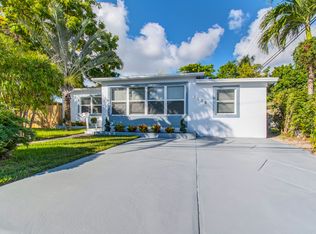 1120 S 28th Ave, Hollywood, FL 33020