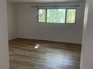 5510 Kirkwood Blvd SW #1, Cedar Rapids, IA 52404