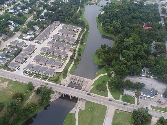 3rd image of 755 S Ohio St