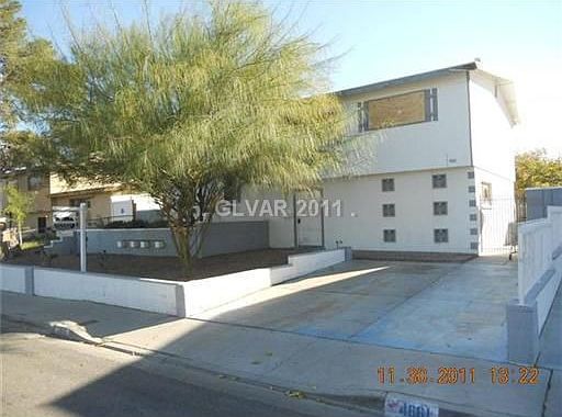 1st image of 4661 E Harmon Ave