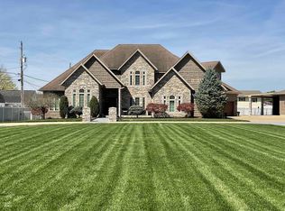 807 N Kenova Rd, South point, OH 45680