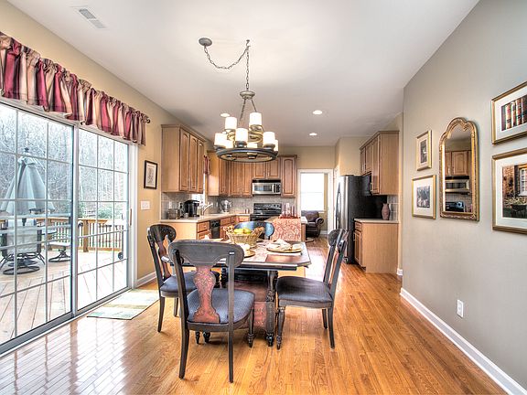 Breakfast room
