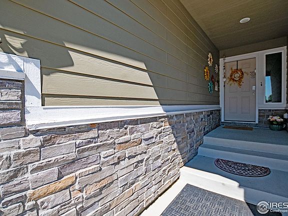 2nd image of 2641 Emerald St