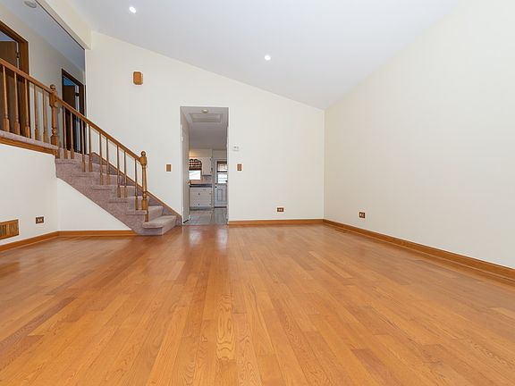 4th image of 206 N Bierman Ave