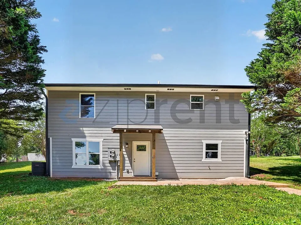 500 Camp Creek Cir #2