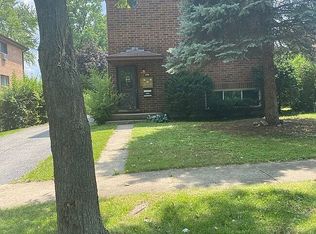525 W Pleasant Ln APT 1, Lombard, IL