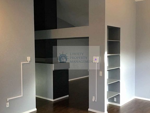 3rd image of 221 Trevor Ave