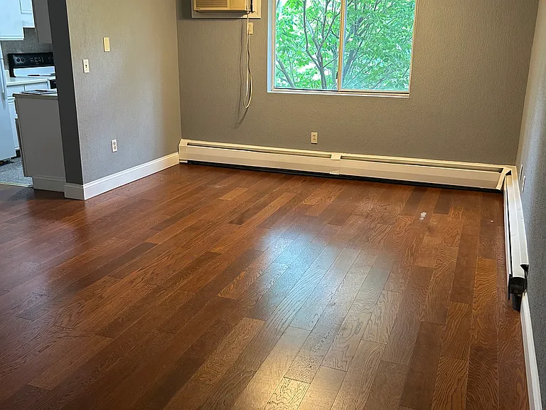 400 Silver St #7 — Photo 1