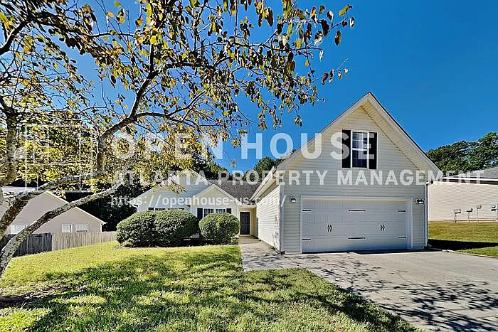 3 bed, 2.0 bath, 1610 sqft, $2,050 — Photo 1