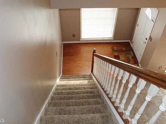 2nd image of 45 Leah Dr
