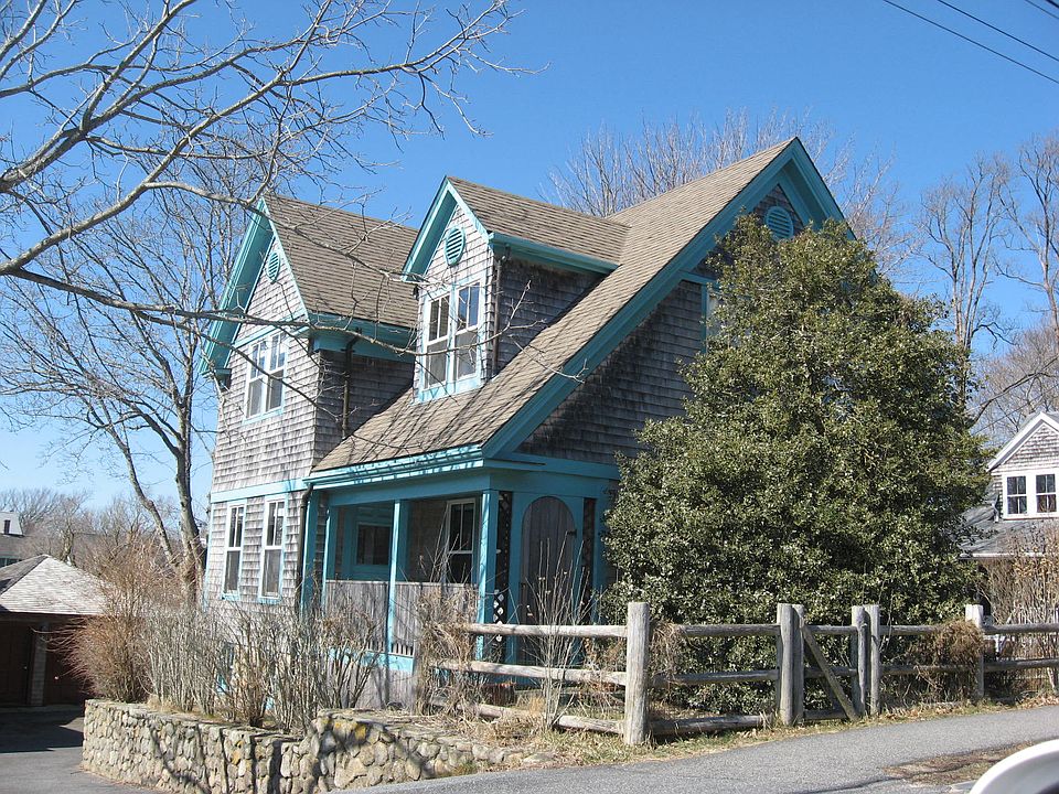 1st image of 58 School St
