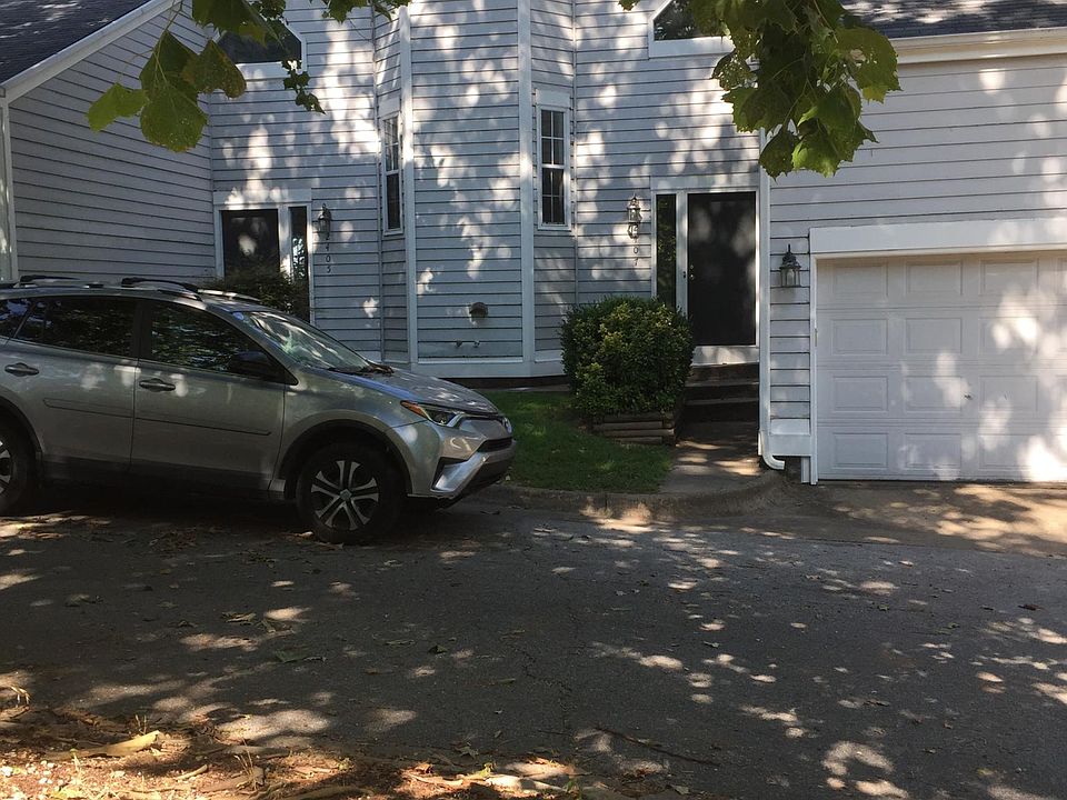 1st image of 2407 N Bronze Tree Dr