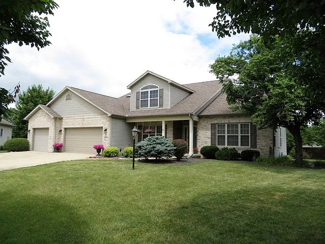 3404 Country Bend Pl photo 1