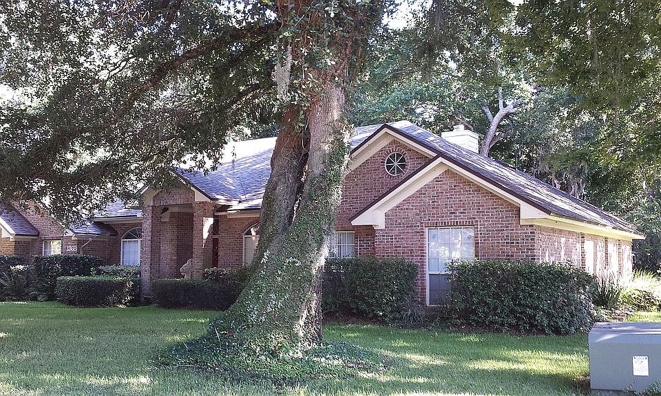 1st image of 1368 Plantation Oaks Dr S