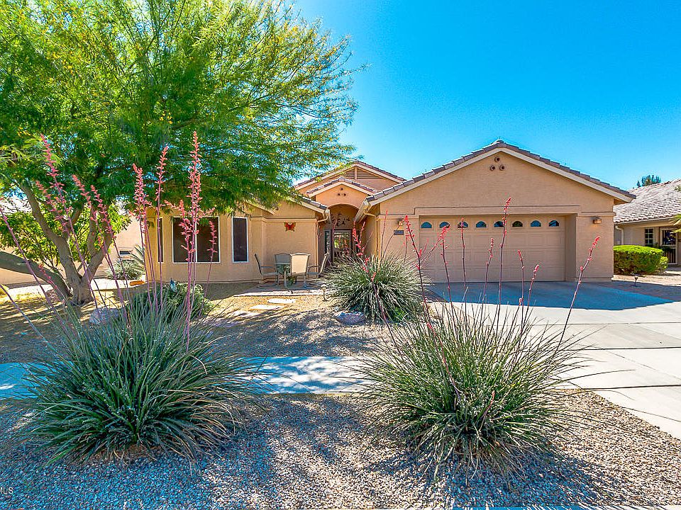 1st image of 133 S Los Cielos Ln