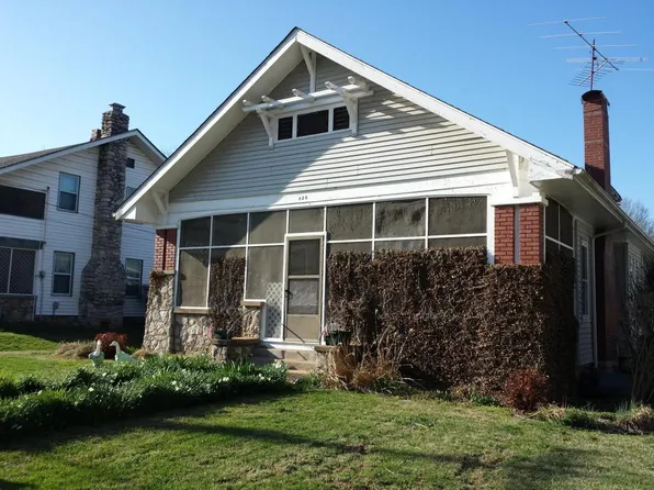 420 E McKinney St, Neosho, MO 64850