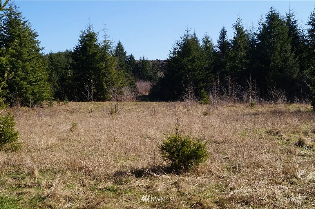 2777 E Hoquiam Road photo 1