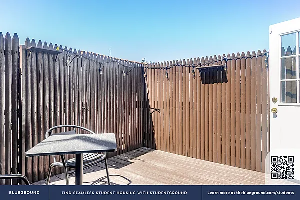 Rented by The Blueground | media 6