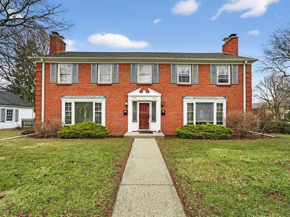 1116 East Glendale AVENUE #1118, Shorewood, WI 53211