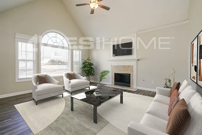6285 Hampstead Ln — Photo 5