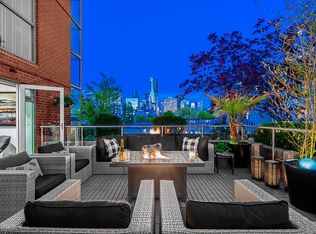 1888 Alberni St #602, Vancouver, BC V6G1B3