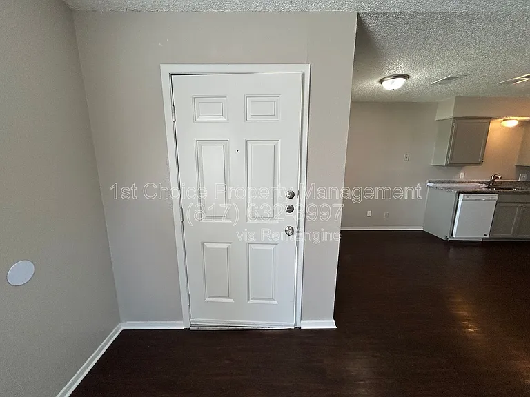 6539 Central Ave — Photo 36