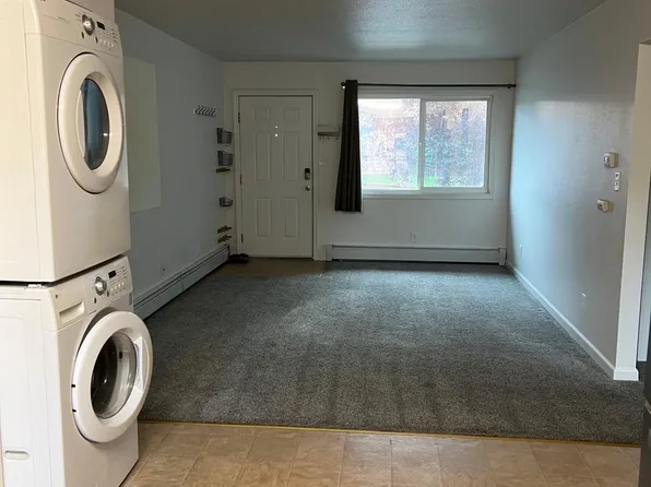 930 Karluk St #4, Anchorage, AK 99501