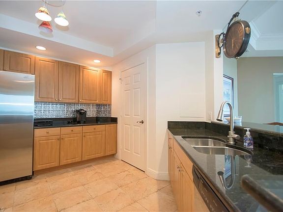 4th image of 2745 1st St APT 1002
