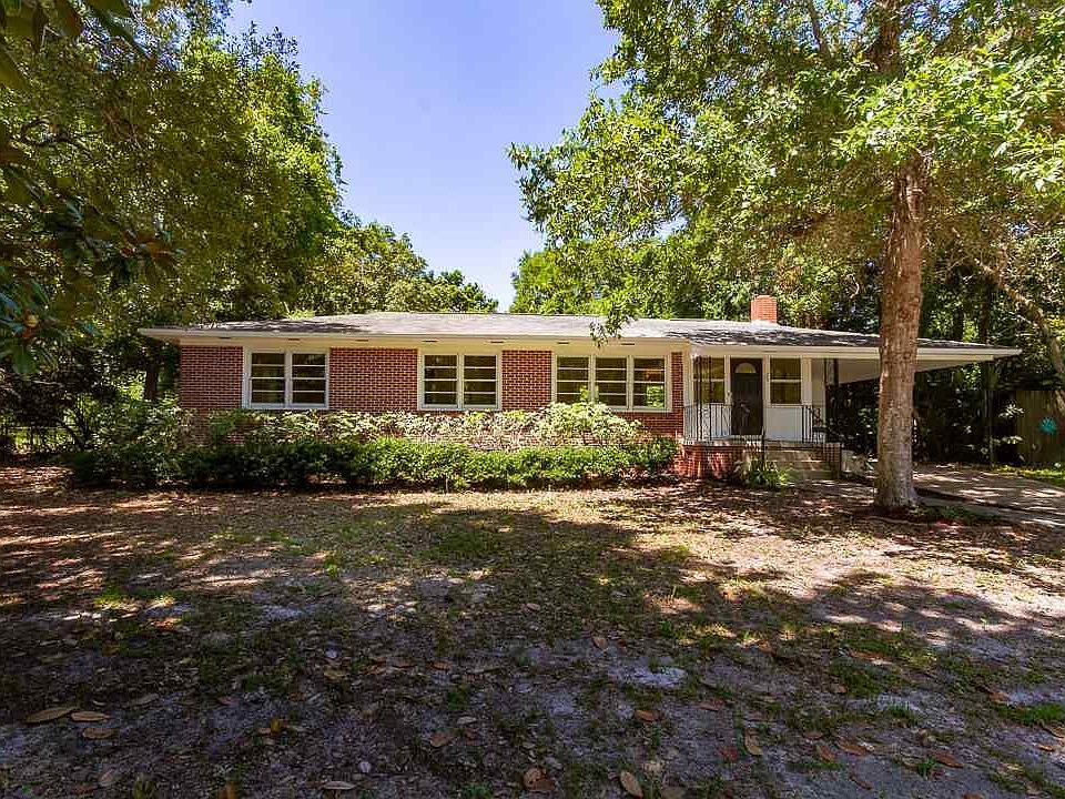 1st image of 25 Gilmore Dr