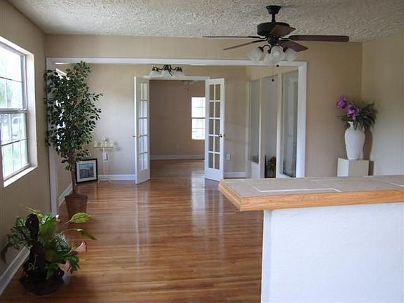 5th image of 6313 9th Ave S