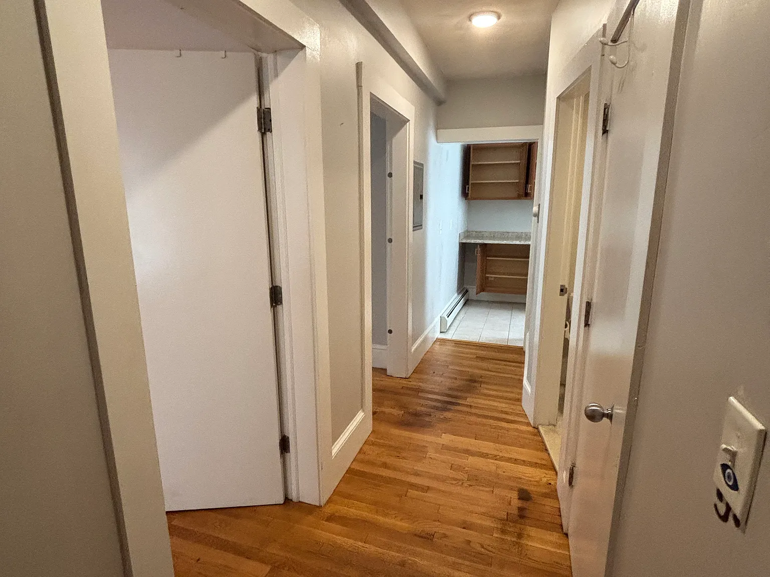 1 bed, $2,100 — Photo 2