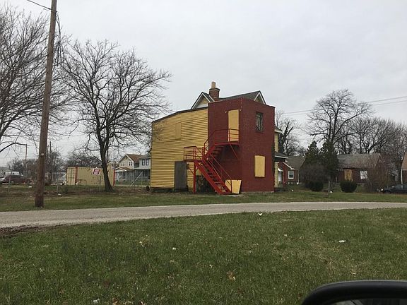 2nd image of 1333 Mount Vernon Ave