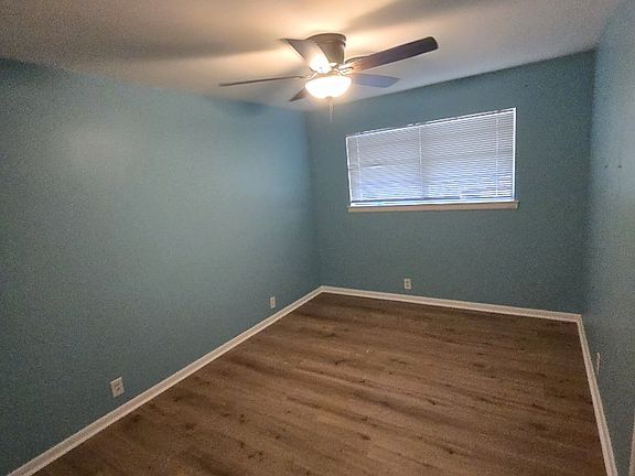 4th image of 1907 Laurel Rd