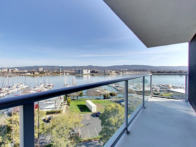 Panomar Luxury Apartments — Photo 70