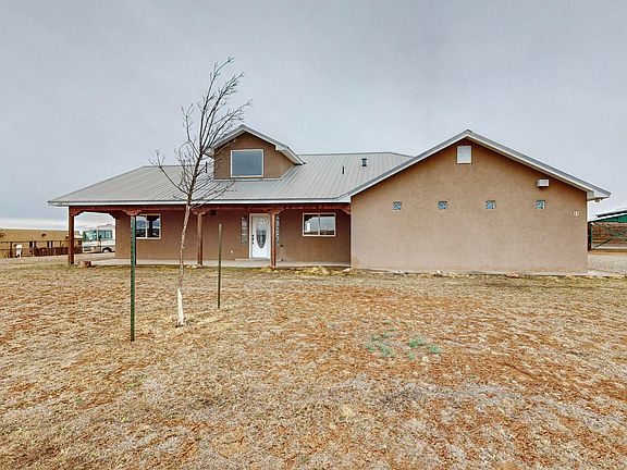 5th image of 53 Serrania Dr