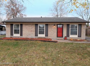1102 Tallow Ln, Louisville, KY 40214
