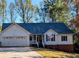 6021 Cane Crossing Dr, Gainesville, GA 30507